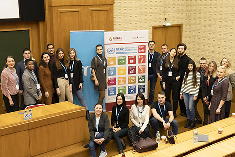 DAF Trucks Rus приняла участие в форуме One Young World
