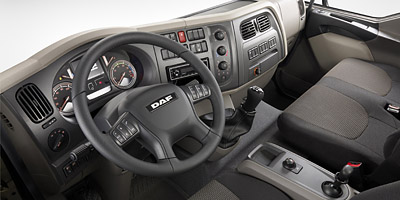 DAF-LF-Construction-Euro-5-05-dashboard-400